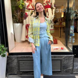 Akris Punto Hemdbluse gelb blau mit Muster Damen – leichte Designerbluse bei Boutique GIGI Wien